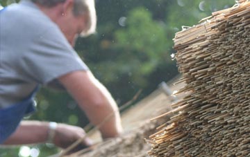 professional Crays Pond thatchers